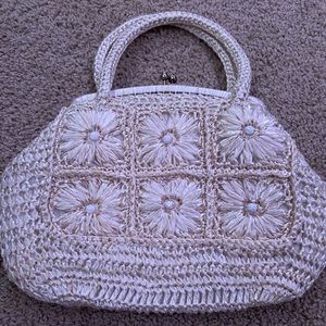 Straw handbag